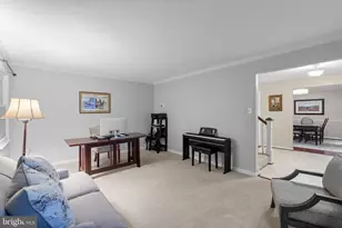 9909 Springfield Dr, Ellicott City, MD 21042 - Photo 5