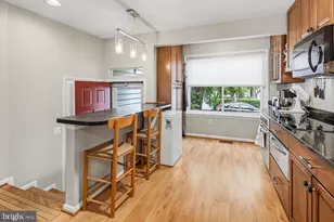 5489 Vantage Point Rd, Columbia, MD 21044 - Photo 9
