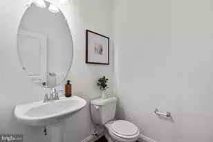 8852 Purple Iris Ln, Elkridge, MD 21075 - Photo 9