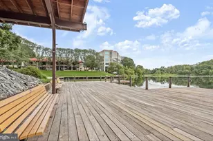 10714 Symphony Way E, Columbia, MD 21044 - Photo 51