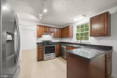 8728 Doves Fly Way, Laurel, MD 20723 - Photo 17