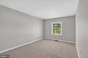 9220 Bridle Path Ln, Laurel, MD 20723 - Photo 11