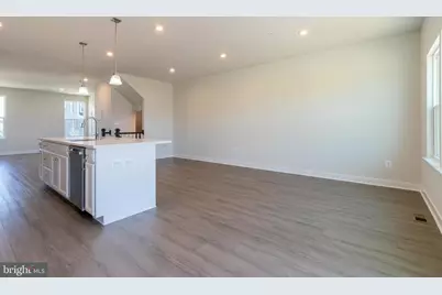 8100 Primrose Lane, Laurel, MD 20723 - Photo 19