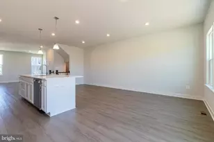 8100 Primrose Ln, Laurel, MD 20723 - Photo 19