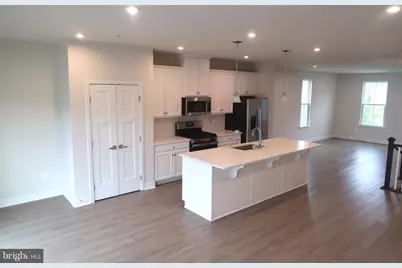 8100 Primrose Lane, Laurel, MD 20723 - Photo 11