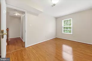 8545 Harvest View Ct, Ellicott City, MD 21043 - Photo 17