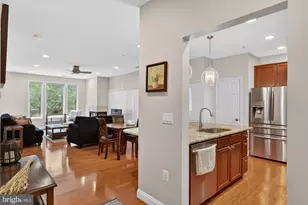 10205 Wincopin Cir, Columbia, MD 21044 - Photo 3
