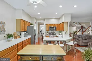 8513 Timber Hill Ct, Ellicott City, MD 21043 - Photo 13