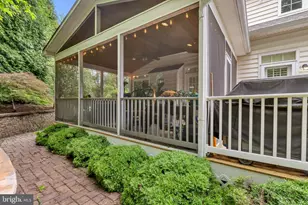7246 Pebble Creek Dr, Elkridge, MD 21075 - Photo 51