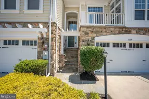 8809 Boulder Hill Pl, Laurel, MD 20723 - Photo 3