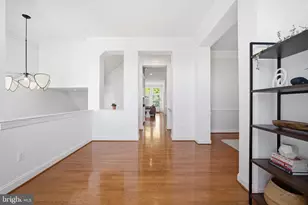 8809 Boulder Hill Pl, Laurel, MD 20723 - Photo 5