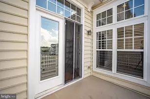 8809 Boulder Hill Pl, Laurel, MD 20723 - Photo 11