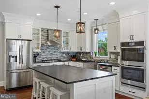 8536 High Ridge Rd, Ellicott City, MD 21043 - Photo 7