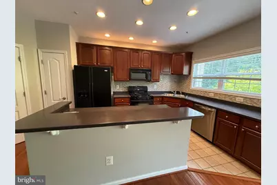 10292 Chestnut Park Lane #124, Columbia, MD 21044 - Photo 5
