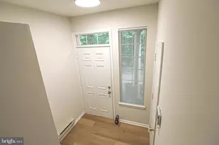 10808 Warfield Pl, Columbia, MD 21044 - Photo 7