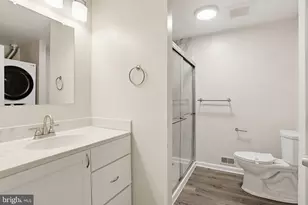 8957 Skyrock Ct, Columbia, MD 21046 - Photo 35