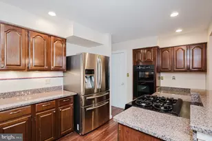9724 Robert Jay Way, Ellicott City, MD 21042 - Photo 17