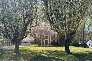 5076 Lake Cir W, Columbia, MD 21044 - Photo 7