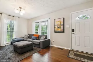 9525 Oakhurst Dr, Columbia, MD 21046 - Photo 19