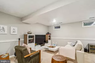 9525 Oakhurst Dr, Columbia, MD 21046 - Photo 5