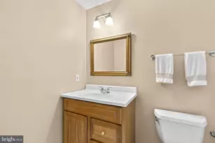 9187 Furrow Ave, Ellicott City, MD 21042 - Photo 27