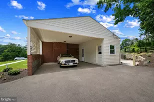 3906 Foxhill Dr, Ellicott City, MD 21042 - Photo 5