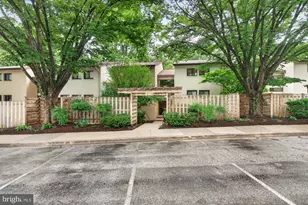 5707 Harpers Farm Rd, Columbia, MD 21044 - Photo 3