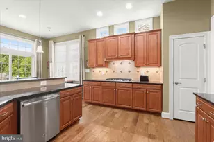 2431 Anderson Hill St, Marriottsville, MD 21104 - Photo 11
