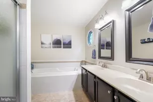 6093 Adcock Ln, Hanover, MD 21076 - Photo 23