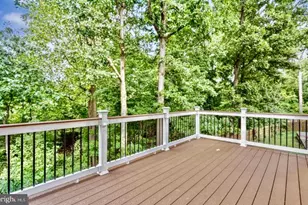 9252 Homestretch Ct, Laurel, MD 20723 - Photo 17