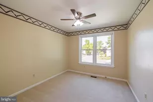 6255 Dawn Day Dr, Columbia, MD 21045 - Photo 29