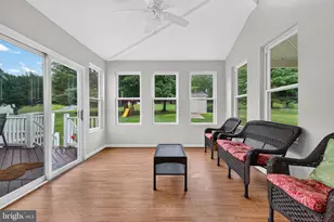 11171 Willow Green Way W, Marriottsville, MD 21104 - Photo 17