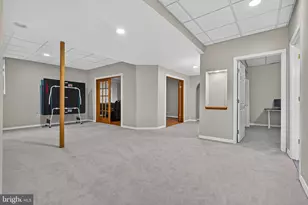 11171 Willow Green Way W, Marriottsville, MD 21104 - Photo 35