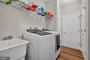 11171 Willow Green Way W, Marriottsville, MD 21104 - Photo 21