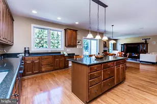 3029 Carlee Run Ct, Ellicott City, MD 21042 - Photo 33