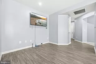 8970 Carls Ct, Ellicott City, MD 21043 - Photo 11