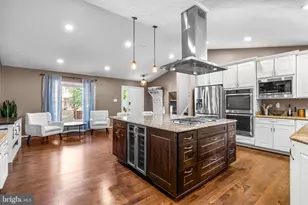 6055 Adcock Ln, Hanover, MD 21076 - Photo 7