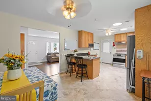 4010 Overlook Dr, Ellicott City, MD 21043 - Photo 5