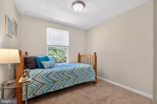 8204 Wellington Pl, Jessup, MD 20794 - Photo 11