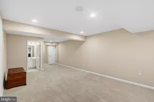 8043 White Jasmine Ct, Ellicott City, MD 21043 - Photo 27