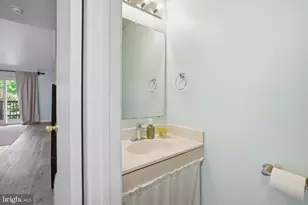 8804 Birchwood Way, Jessup, MD 20794 - Photo 17