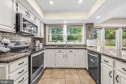 10924 Beech Creek Drive, Columbia, MD 21044 - Photo 9