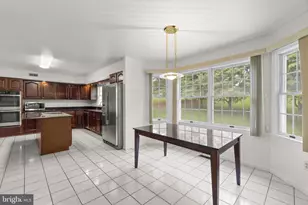 10035 Reed Ln, Ellicott City, MD 21042 - Photo 9