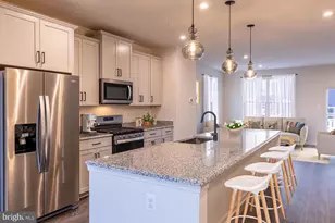 4102 Viewpath Rd, Ellicott City, MD 21043 - Photo 1