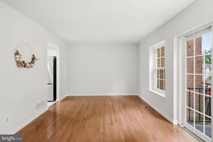 8827 Hayshed Ln, Columbia, MD 21045 - Photo 17