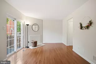8827 Hayshed Ln, Columbia, MD 21045 - Photo 19