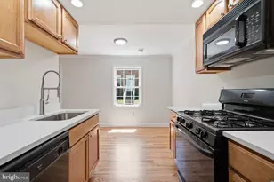 5828 Alderleaf Pl, Columbia, MD 21045 - Photo 9