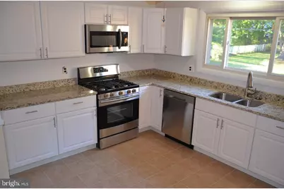 9210 Maple Rock Drive, Ellicott City, MD 21042 - Photo 3