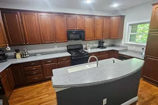 8507 Ice Crystal Dr, Laurel, MD 20723 - Photo 3