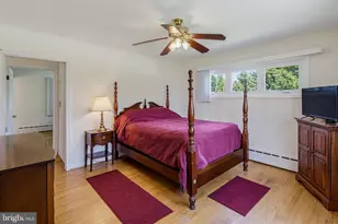 2901 Chestnut Hill Dr, Ellicott City, MD 21043 - Photo 15